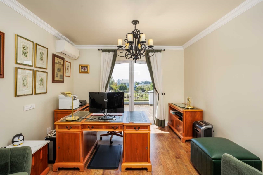 4 Bedroom Property for Sale in Val De Vie Estate Western Cape